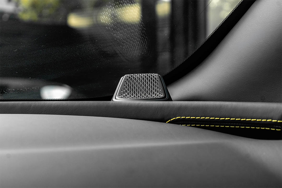 ASTON MARTIN_0009_AFL_5889-Edit dbx 33