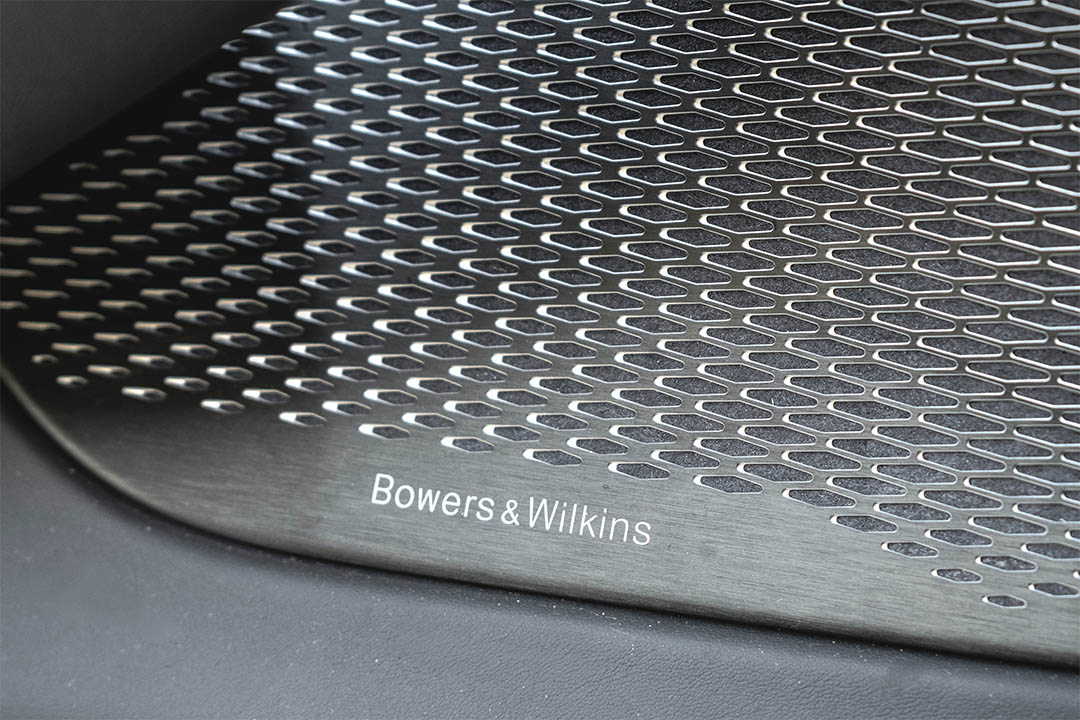 ASTON MARTIN_0016_AFL_5875-Edit dbx 23