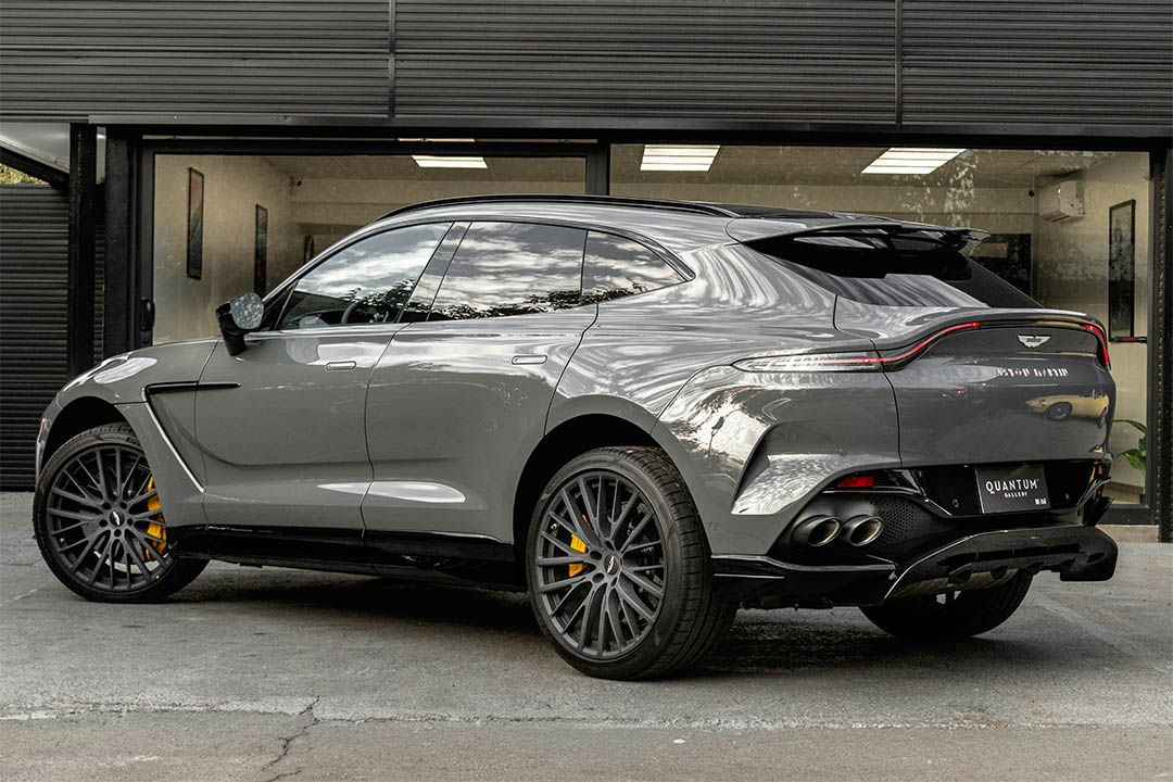 ASTON MARTIN_0028_AFL_5849-Edit dbx 12