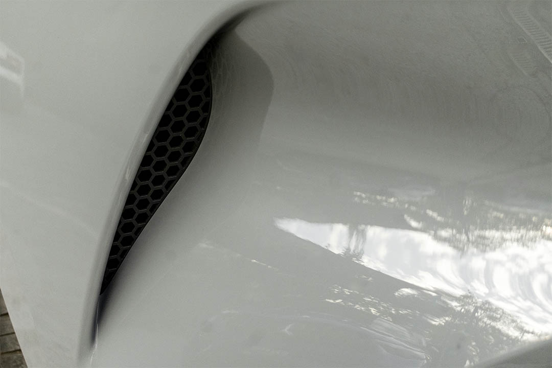 ASTON MARTIN_0031_AFL_5839-Edit dbx 9
