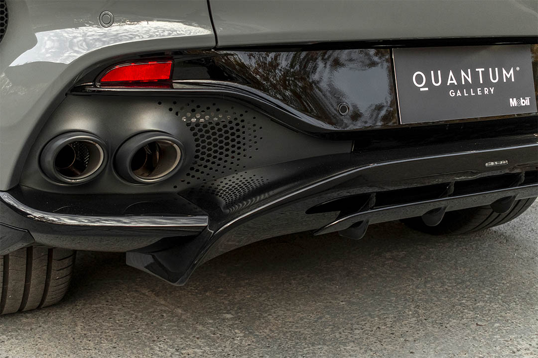 ASTON MARTIN_0032_AFL_5836-Edit dbx 8