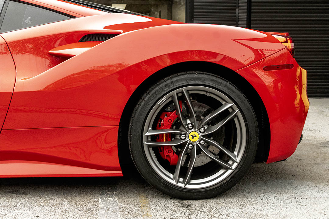 FERRARI_0019_AFL_5976-Edit 488 6