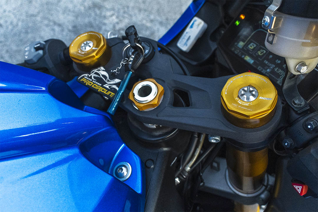 SUZUKI_0002_AFL_6953-Edit suzuki r 1000 12