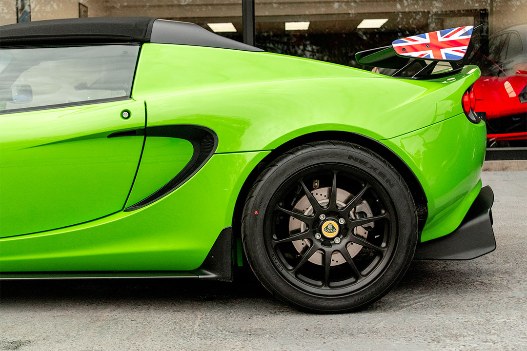 lotus-1_0021_AFL_6376-Edit lotus 22